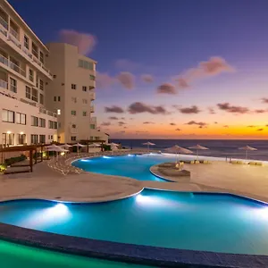 Hotel Cyan &